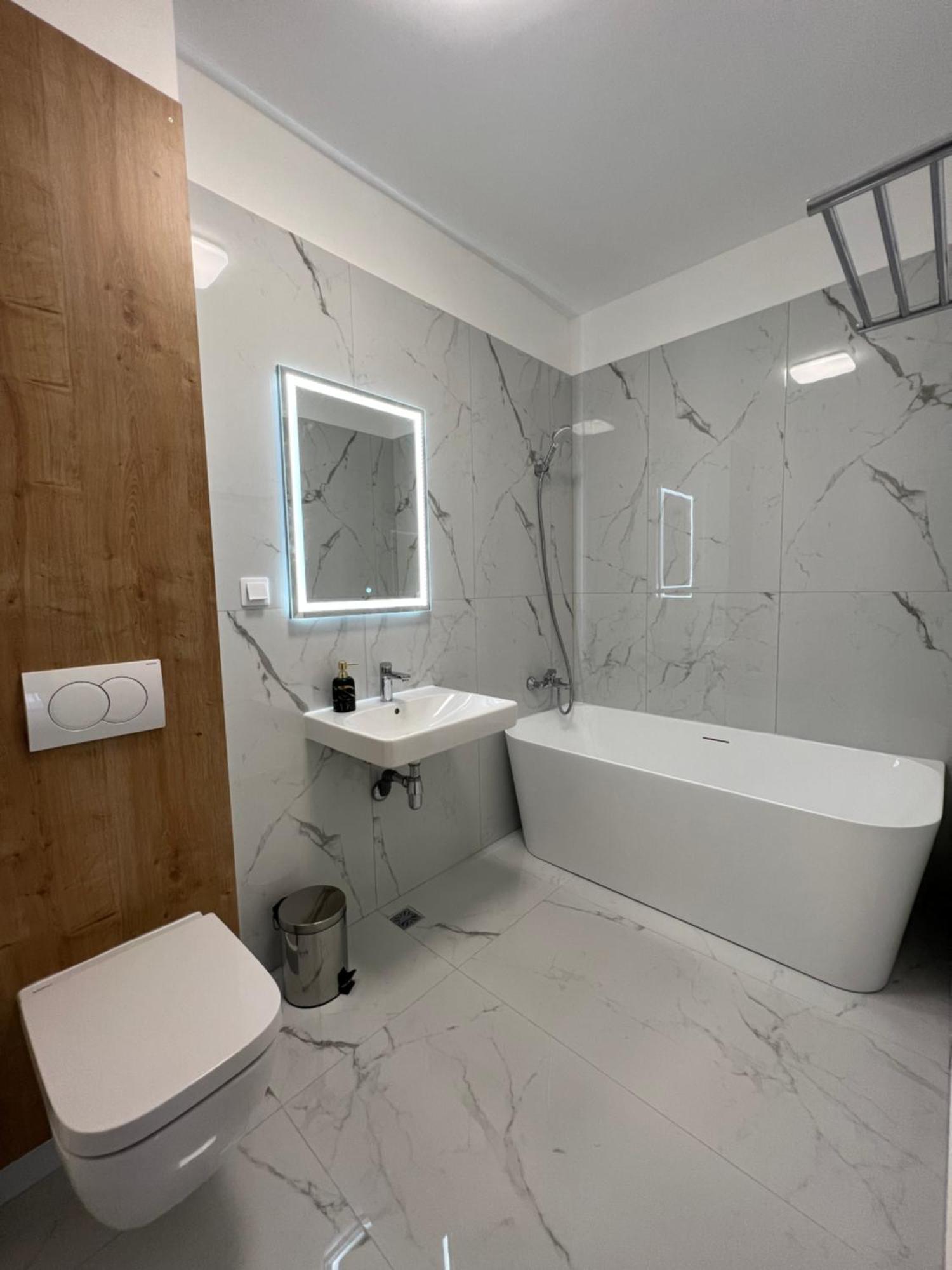 Exit Aparthotel Floreşti 外观 照片