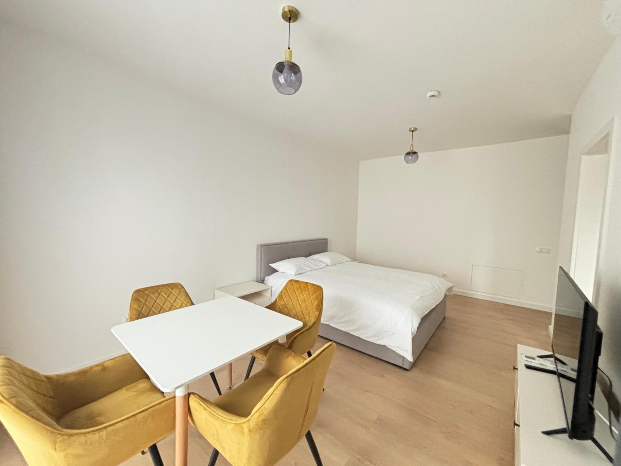 Exit Aparthotel Floreşti 外观 照片