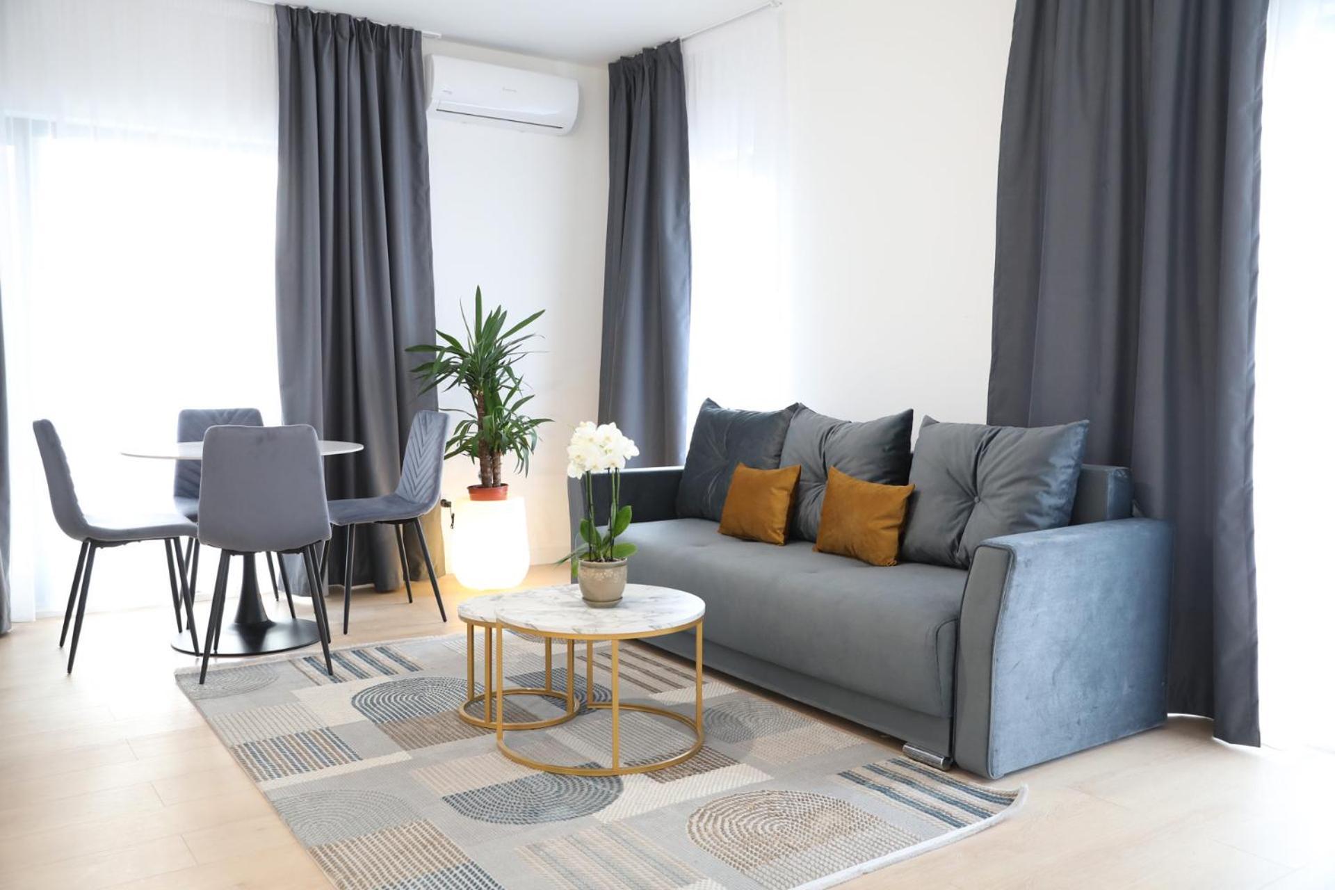 Exit Aparthotel Floreşti 外观 照片
