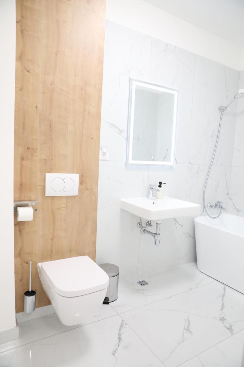 Exit Aparthotel Floreşti 外观 照片