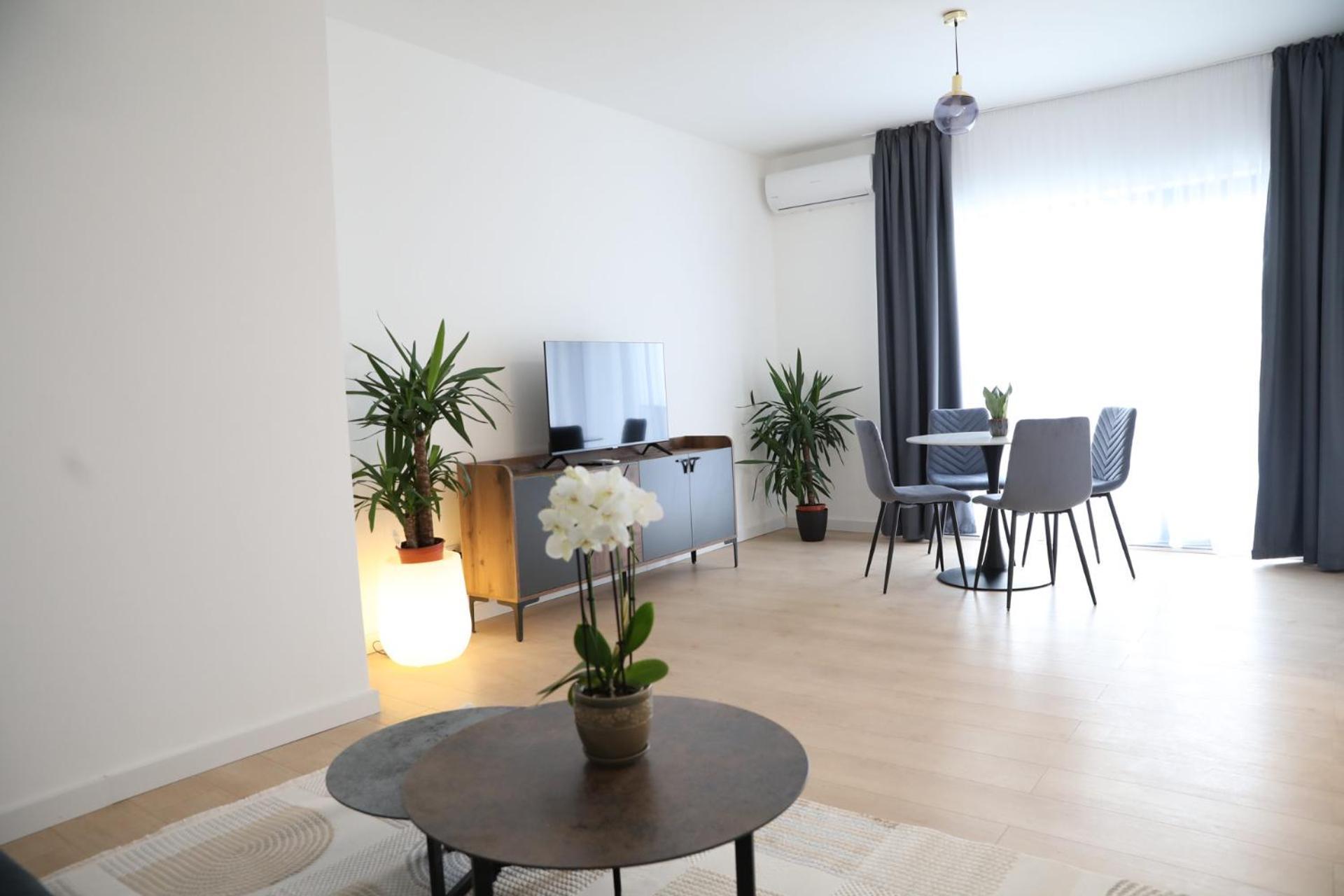 Exit Aparthotel Floreşti 外观 照片